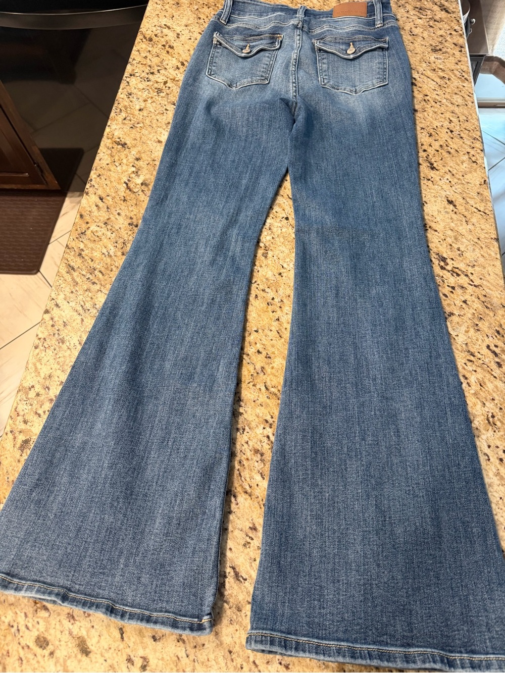 Judy Blue Medium Wash Wide Leg Flare Jeans